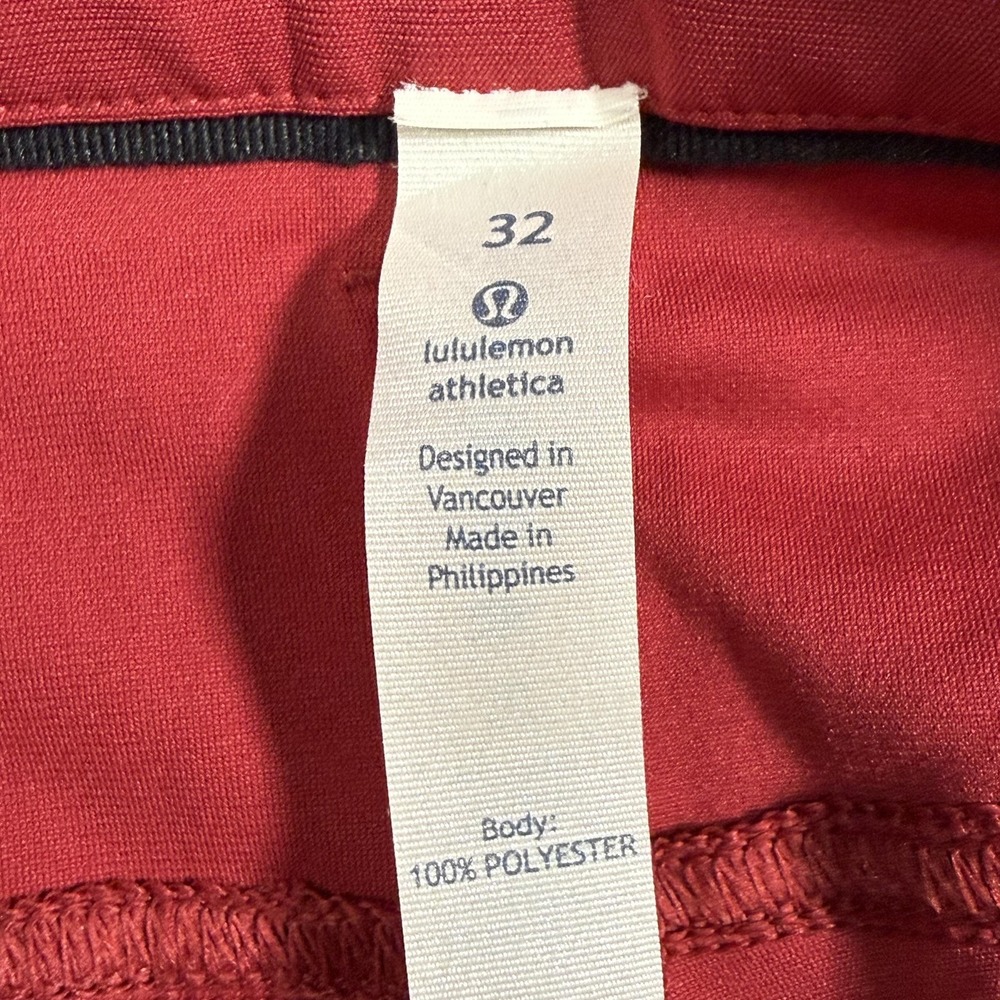 Lululemon Athletica Stretch Khaki Pants Mens 32x30 Red Hiking Travel Outdoor - Picture 6 of 15
